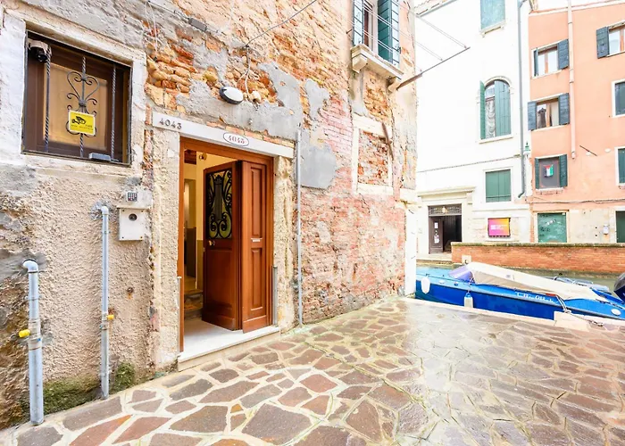 loft 5Minutefromrialto 10Minutefromsanmarco 5Minitestationtrain Infrontofcad'Oro